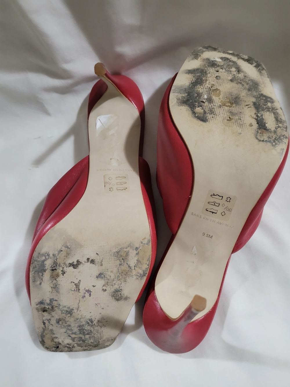 Saks Fifth Avenue Red Bow Slide Mules - Picture 4 of 5